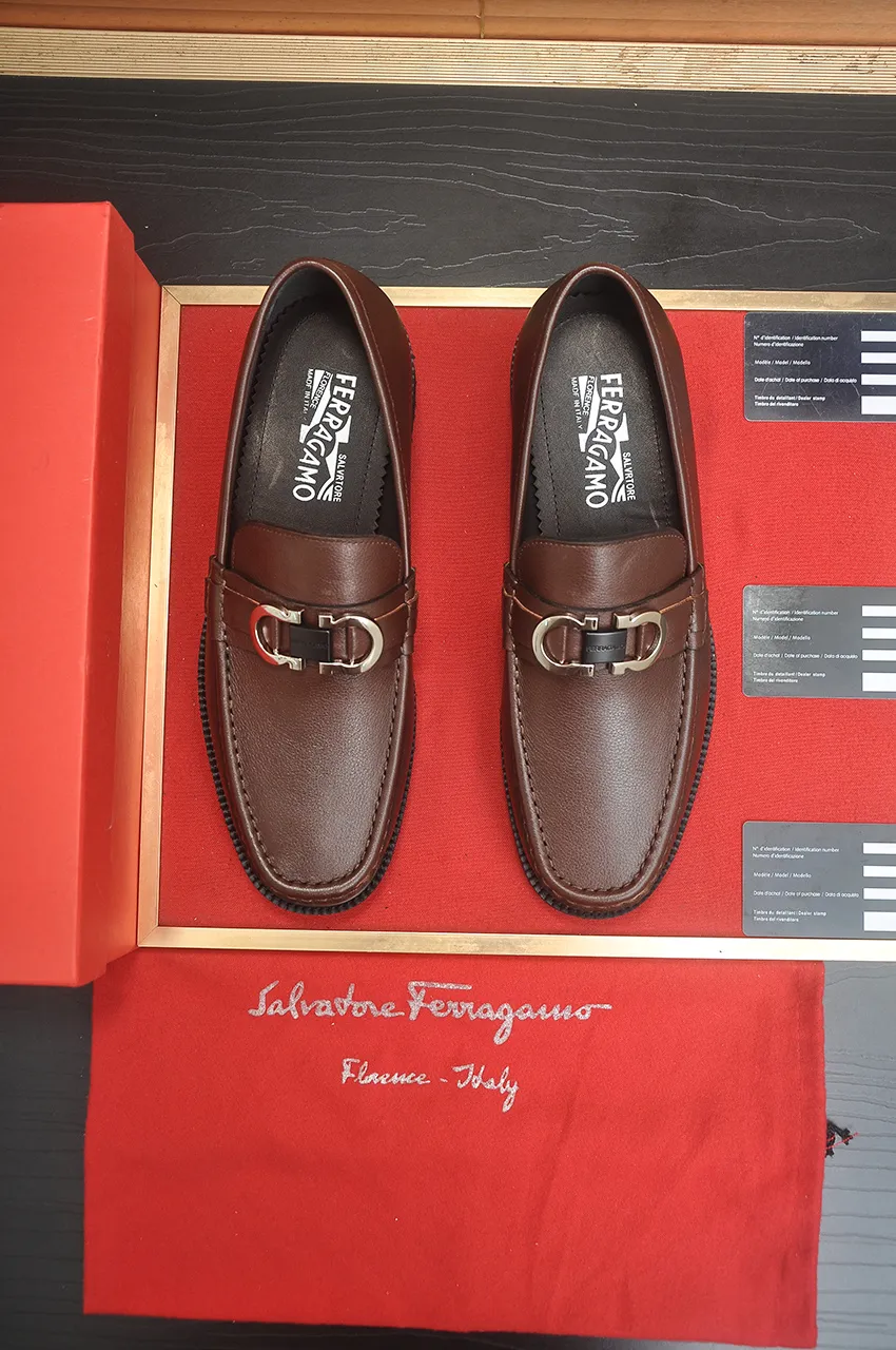 Men's Men's Shoes💰560💶[[HERMES]] (High-end Niuli) New 🍀 HERMES - top version of Ferragamo's classic casual leather shoes! Made of imported original cowhide, the inner top layer is comfortable cowhide lining! Original wear-resistant rubber outsole! High quality products! Code number 38-45 (45 customized)